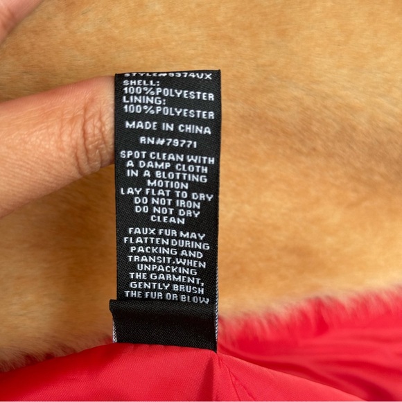 Jordan Craig Legacy Men's Yukon Fur Lined Hooded Puffer Vest in red 4XL - Picture 11 of 11